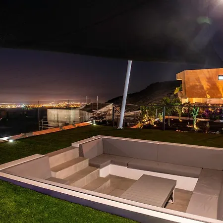 Blue Horizon By Monte Leon