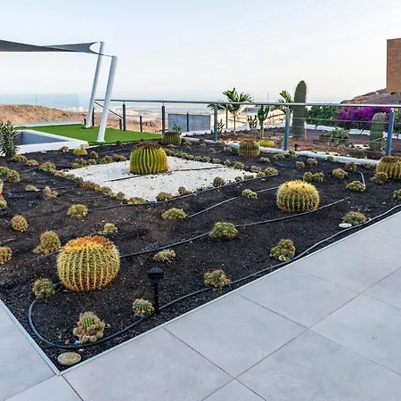 Blue Horizon By Monte Leon