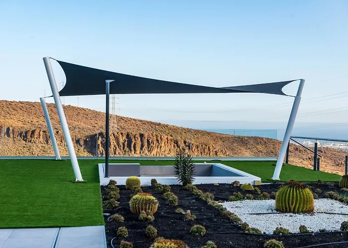 Blue Horizon By Monte Leon *