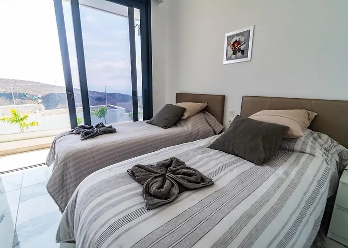 Blue Horizon By Monte Leon *