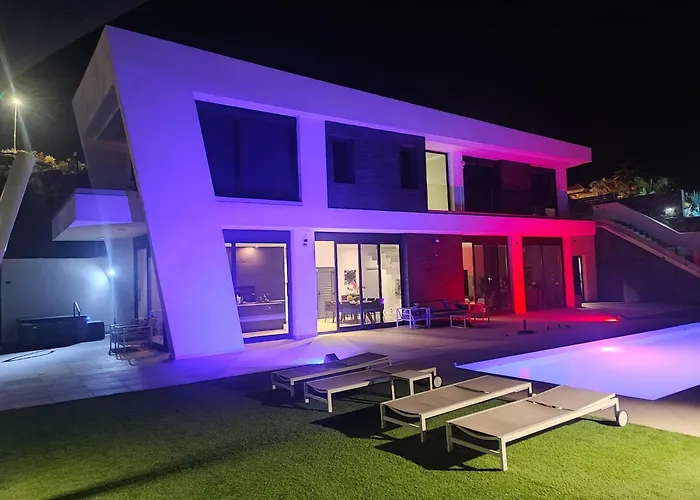 Blue Horizon By Monte Leon * Маспаломас