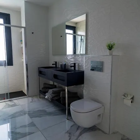 Blue Horizon By Monte Leon Villa