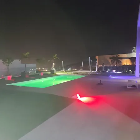 Willa Blue Horizon By Monte Leon *