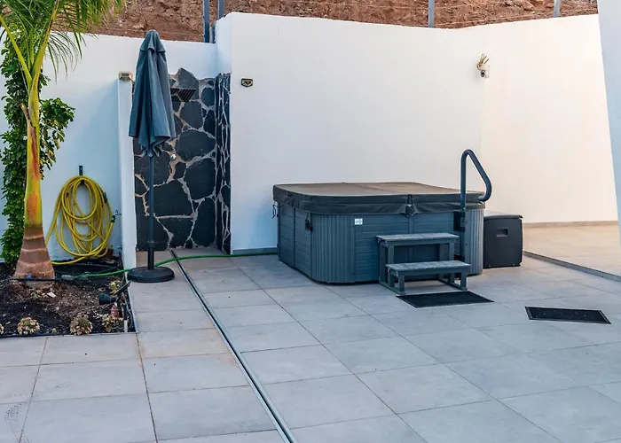 Blue Horizon By Monte Leon