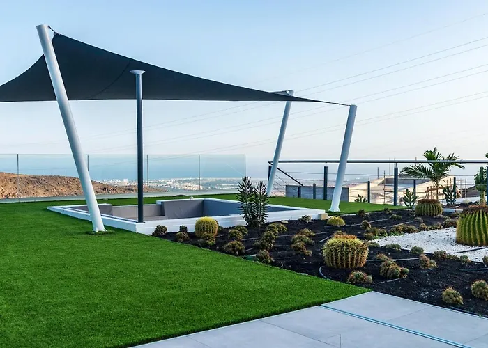 Villa Blue Horizon By Monte Leon *