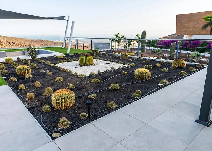 Blue Horizon By Monte Leon