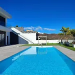 Blue Horizon By Monte Leon Villa *