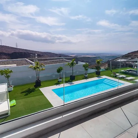 Blue Horizon By Monte Leon ヴィラ