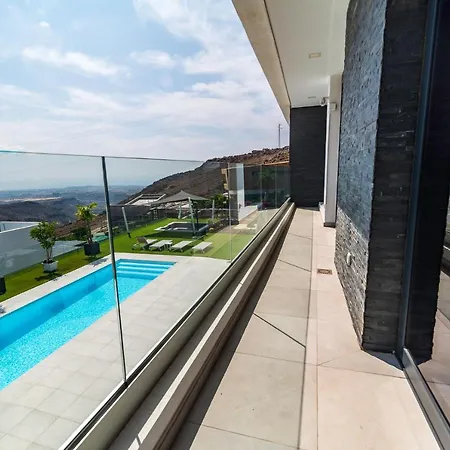 Blue Horizon By Monte Leon ヴィラ