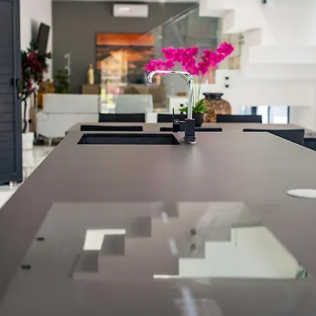 ヴィラ Blue Horizon By Monte Leon *