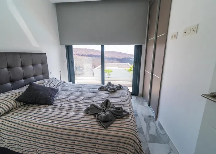 Blue Horizon By Monte Leon Villa